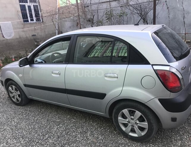 Kia Rio 2009, 226,000 km - 1.4 l - Bakı