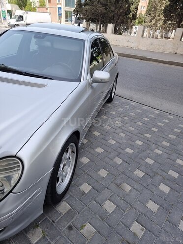 Mercedes E 220 2007, 326,543 km - 2.2 l - Sumqayıt