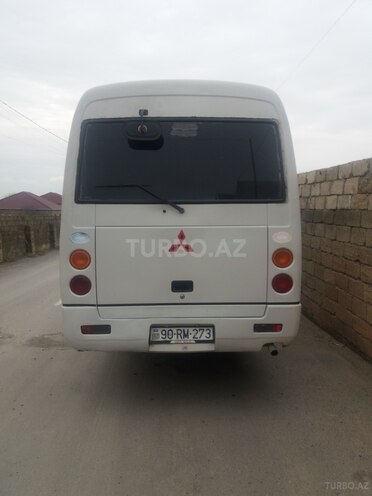 Mitsubishi Rosa 2009, 700,000 km - 4.2 l - Bakı