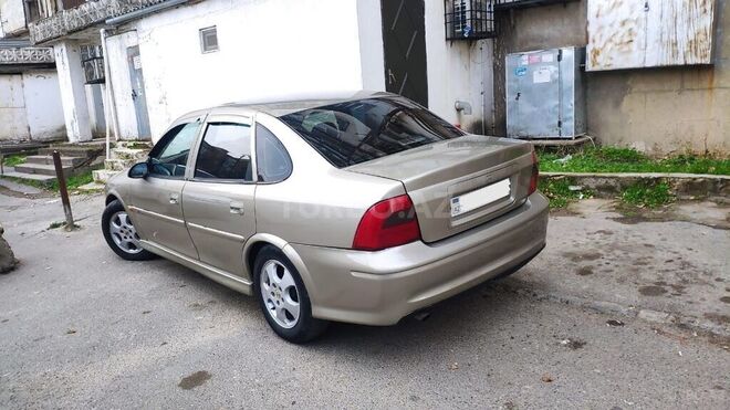 Opel Vectra 1999, 234,000 km - 2.0 l - Bakı