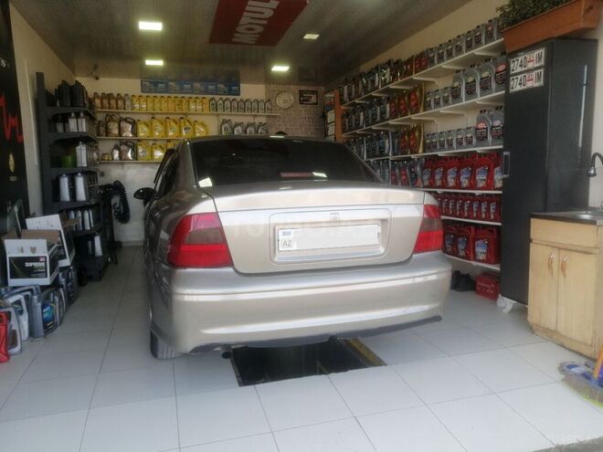 Opel Vectra 1999, 234,000 km - 2.0 l - Bakı