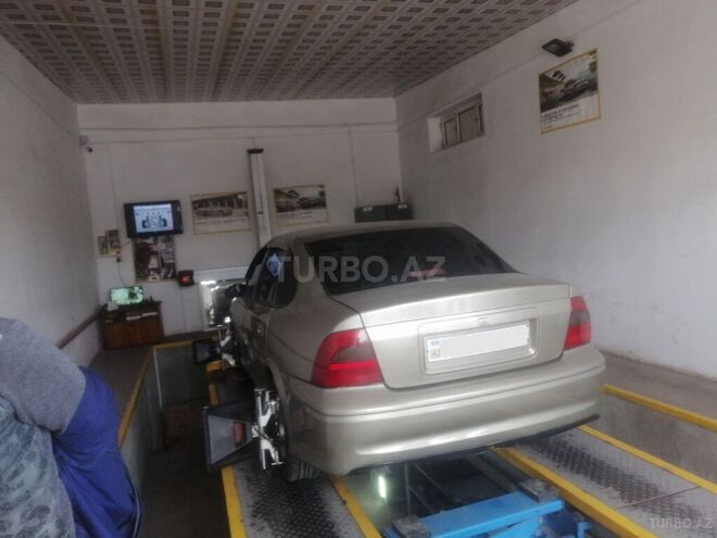 Opel Vectra 1999, 234,000 km - 2.0 l - Bakı