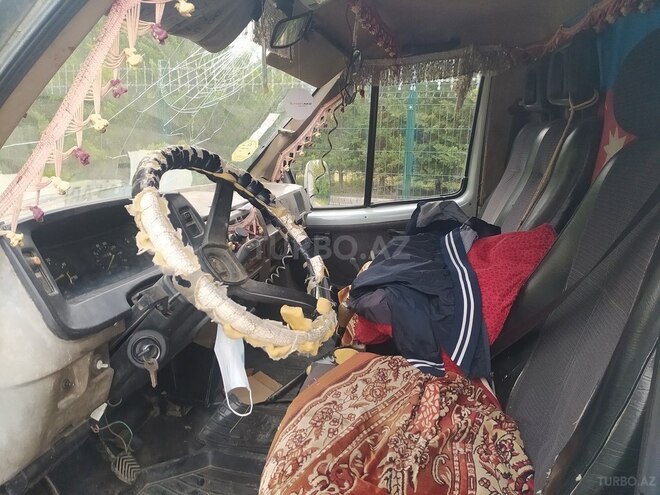 GAZ 33021 2000, 300,000 km - 2.4 l - Bakı