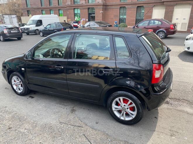 Volkswagen Polo 2004, 213,000 km - 1.4 l - Bakı