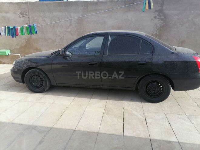 Hyundai Elantra 2002, 250,000 km - 2.0 l - Bakı