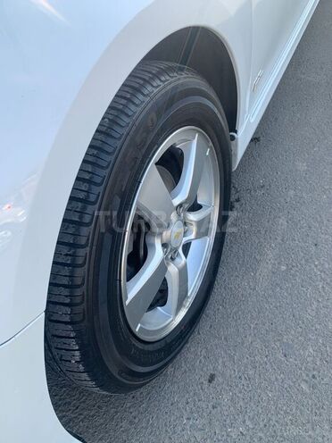 Chevrolet Cruze 2011, 224,000 km - 1.4 l - Gəncə