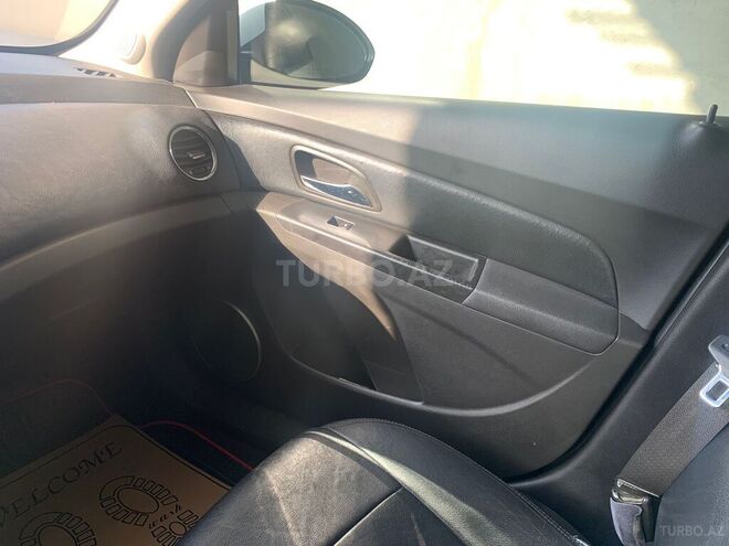 Chevrolet Cruze 2011, 224,000 km - 1.4 l - Gəncə