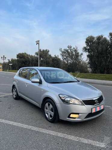 Kia Ceed 2010, 182,000 km - 1.6 л - Bakı