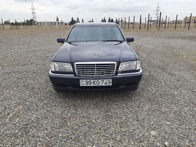Mercedes C 240 2000, 198,000 km - 2.4 л - Gəncə