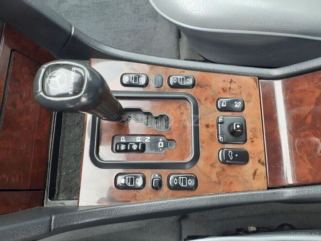 Mercedes C 240 2000, 198,000 km - 2.4 л - Gəncə