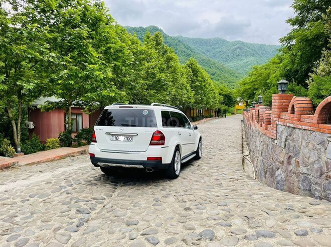 Mercedes GL 550 2008, 230,000 km - 5.5 l - Masallı