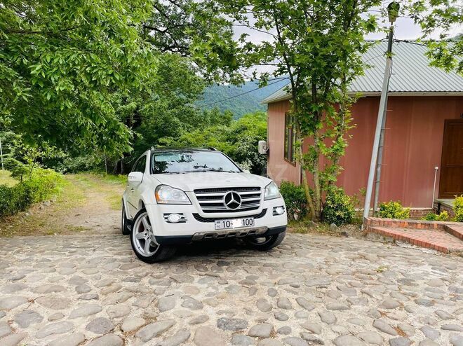 Mercedes GL 550 2008, 230,000 km - 5.5 l - Masallı