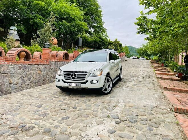 Mercedes GL 550 2008, 230,000 km - 5.5 l - Masallı