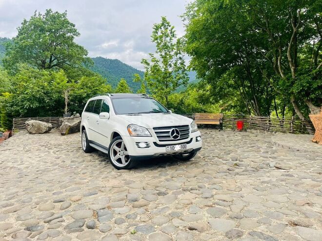 Mercedes GL 550 2008, 230,000 km - 5.5 l - Masallı