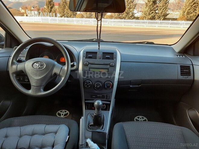 Toyota Corolla 2007, 211,200 km - 1.4 l - İsmayıllı