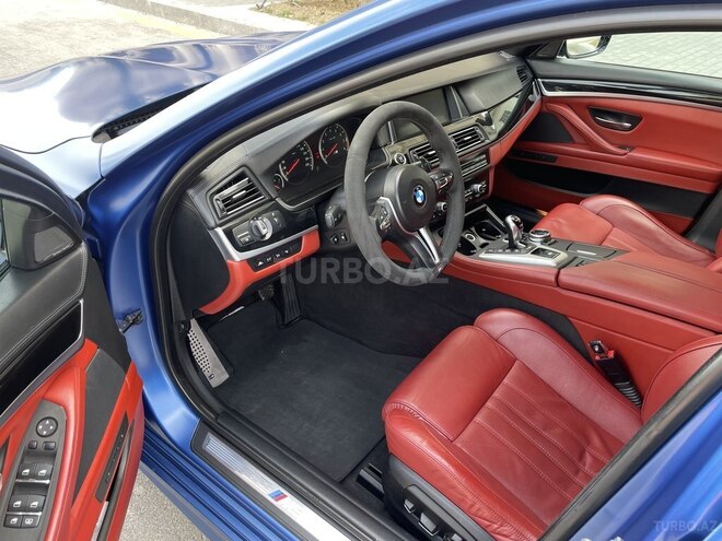 BMW M5 2013, 92,500 km - 4.4 л - Bakı