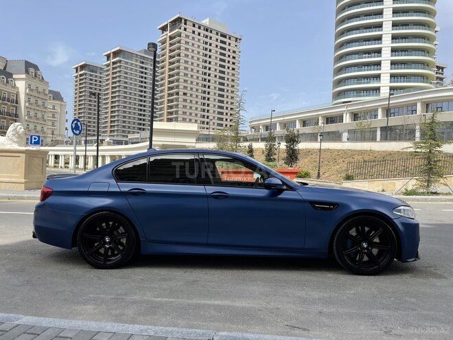 BMW M5 2013, 92,500 km - 4.4 л - Bakı