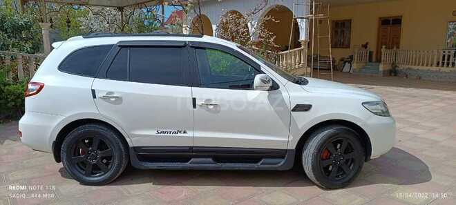 Hyundai Santa Fe 2009, 198,000 km - 2.7 l - Tovuz