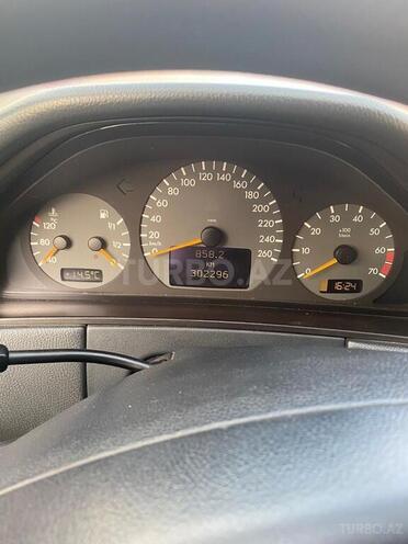 Mercedes E 280 2000, 305,000 km - 2.8 l - Tovuz