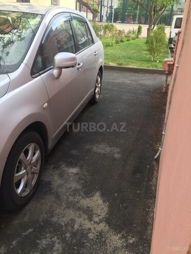 Nissan Tiida 2012, 31,600 km - 1.5 l - Bakı