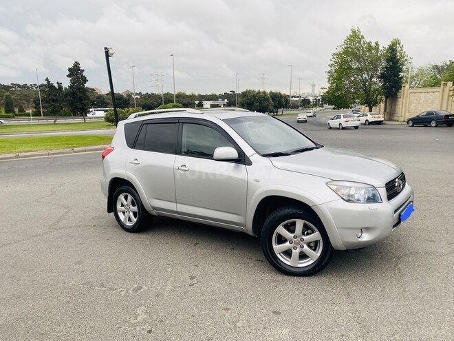 Toyota RAV4 2009, 137,000 km - 2.4 l - Bakı