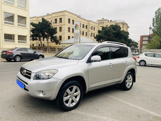 Toyota RAV4 2009, 137,000 km - 2.4 l - Bakı