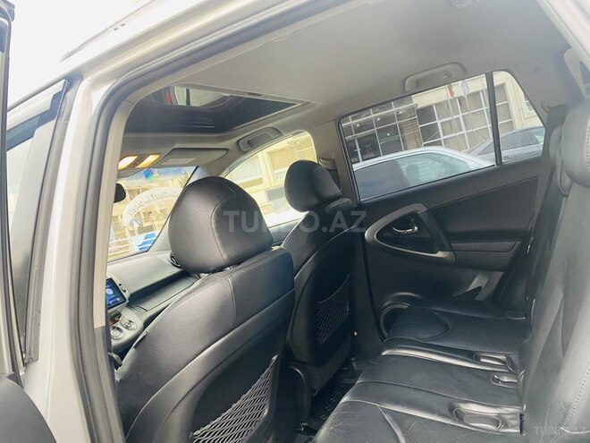 Toyota RAV4 2009, 137,000 km - 2.4 l - Bakı