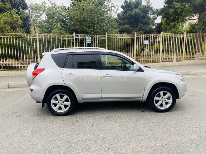Toyota RAV4 2009, 137,000 km - 2.4 l - Bakı