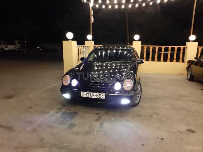 Mercedes E 240 2001, 310,585 km - 2.4 l - İmişli