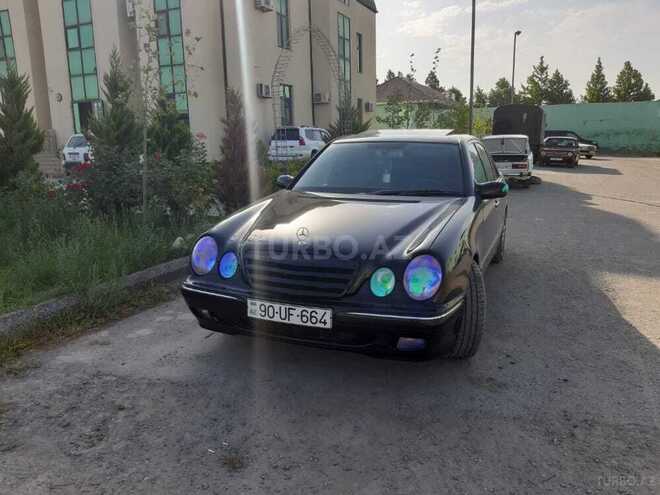 Mercedes E 240 2001, 310,585 km - 2.4 l - İmişli