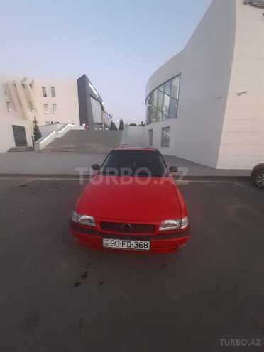 Opel Astra 1996, 269,000 km - 1.6 л - Qazax