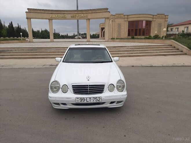 Mercedes E 240 2000, 383,431 km - 2.4 l - Bakı