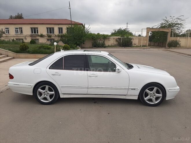 Mercedes E 240 2000, 383,431 km - 2.4 l - Bakı