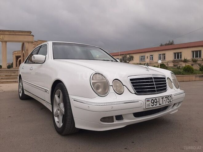 Mercedes E 240 2000, 383,431 km - 2.4 l - Bakı