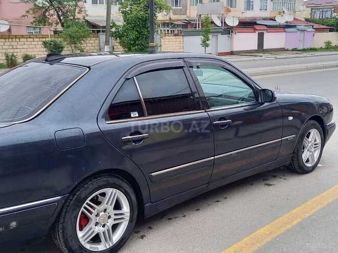 Mercedes E 230 1997, 217,000 km - 2.3 л - Quba
