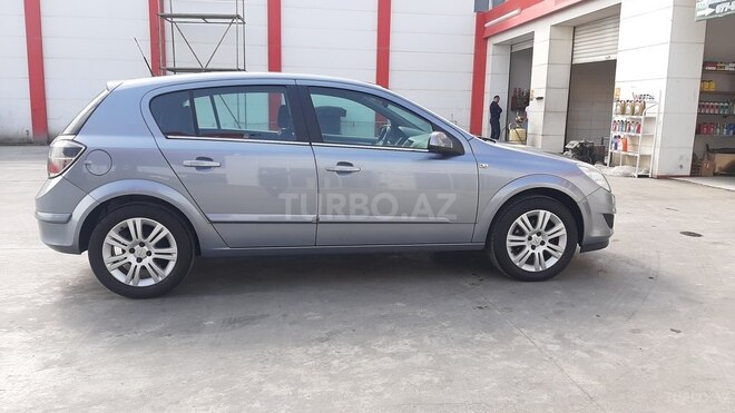 Opel Astra 2008, 145,000 km - 1.4 l - Bakı