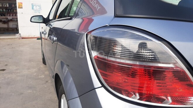 Opel Astra 2008, 145,000 km - 1.4 l - Bakı
