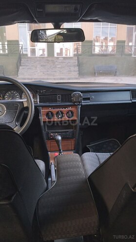 Mercedes 190 1992, 256,000 km - 2.0 l - Bakı