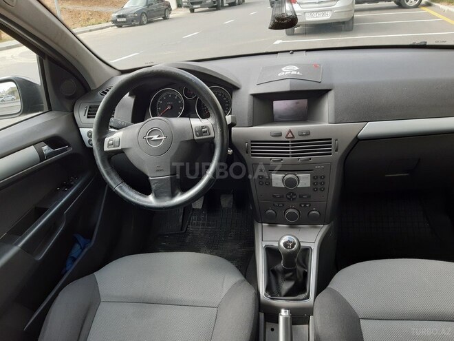 Opel Astra 2005, 260,000 km - 1.4 l - Bakı
