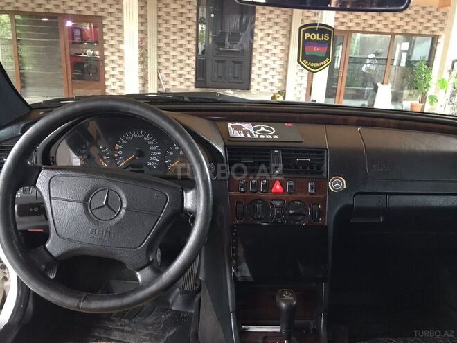 Mercedes C 240 1998, 227,000 km - 2.4 л - Cəlilabad