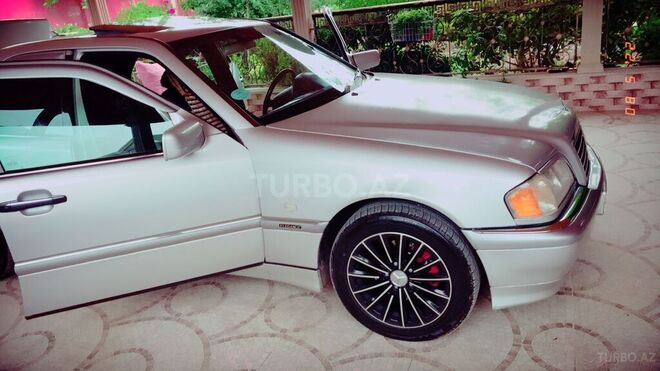 Mercedes C 240 1998, 227,000 km - 2.4 л - Cəlilabad