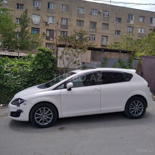 SEAT Leon 2011, 19,600 km - 1.6 л - Bakı