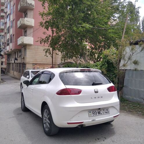 SEAT Leon 2011, 19,600 km - 1.6 л - Bakı