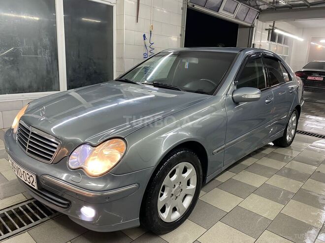 Mercedes C 220 2006, 480,000 km - 2.2 l - Bakı