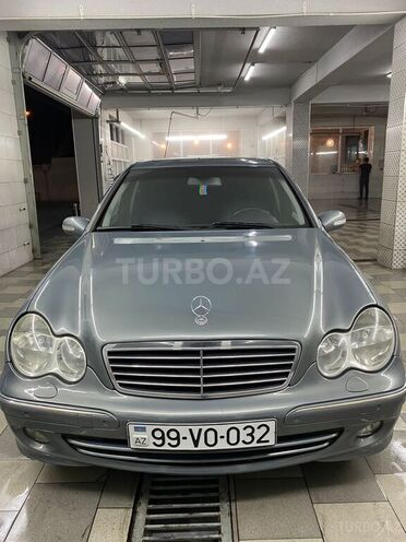 Mercedes C 220 2006, 480,000 km - 2.2 l - Bakı