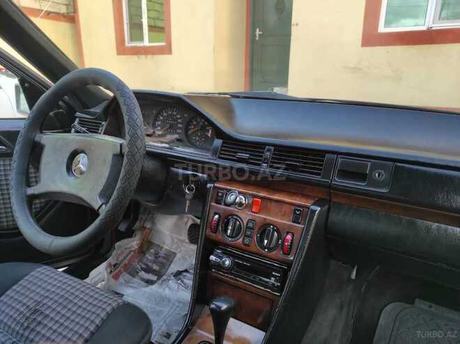 Mercedes E 200 1991, 350,000 km - 2.0 л - Bakı