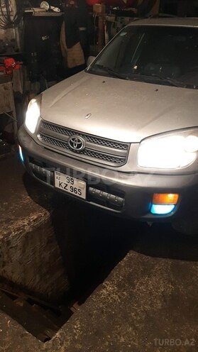 Toyota RAV4 2003, 400,000 km - 2.0 l - Bakı