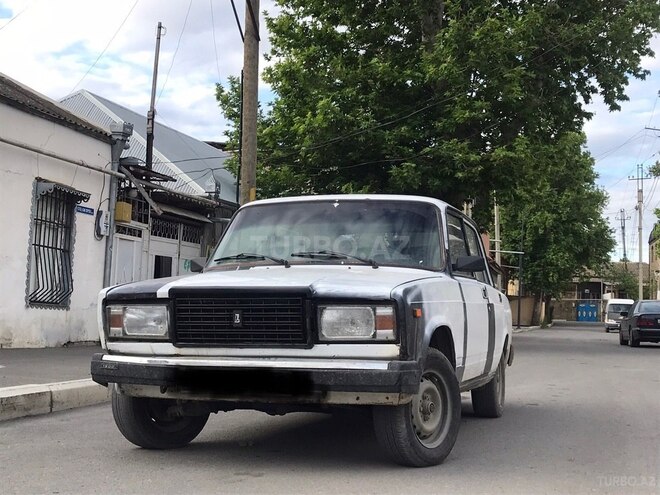 LADA (VAZ) 2107 1983, 300,000 km - 1.5 л - Gəncə
