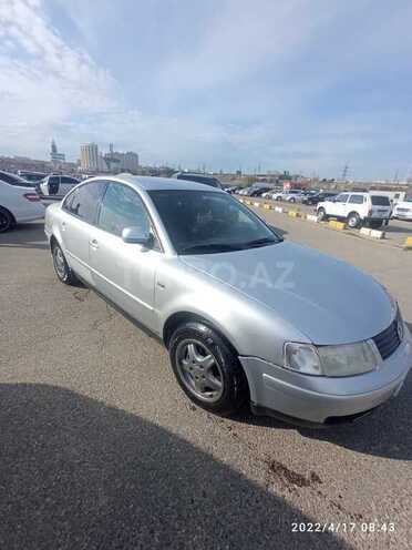 Volkswagen Passat 1998, 404,000 km - 2.8 л - Bakı