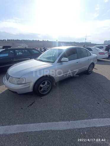 Volkswagen Passat 1998, 404,000 km - 2.8 л - Bakı
